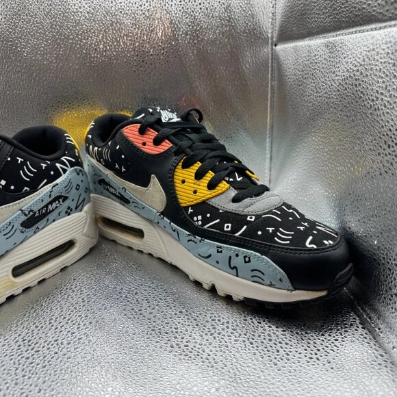 Size 10.5 Nike Air Max 90 Premium Ocean Bliss Black Scribbles Sneaker 700155-405 - Picture 4 of 10